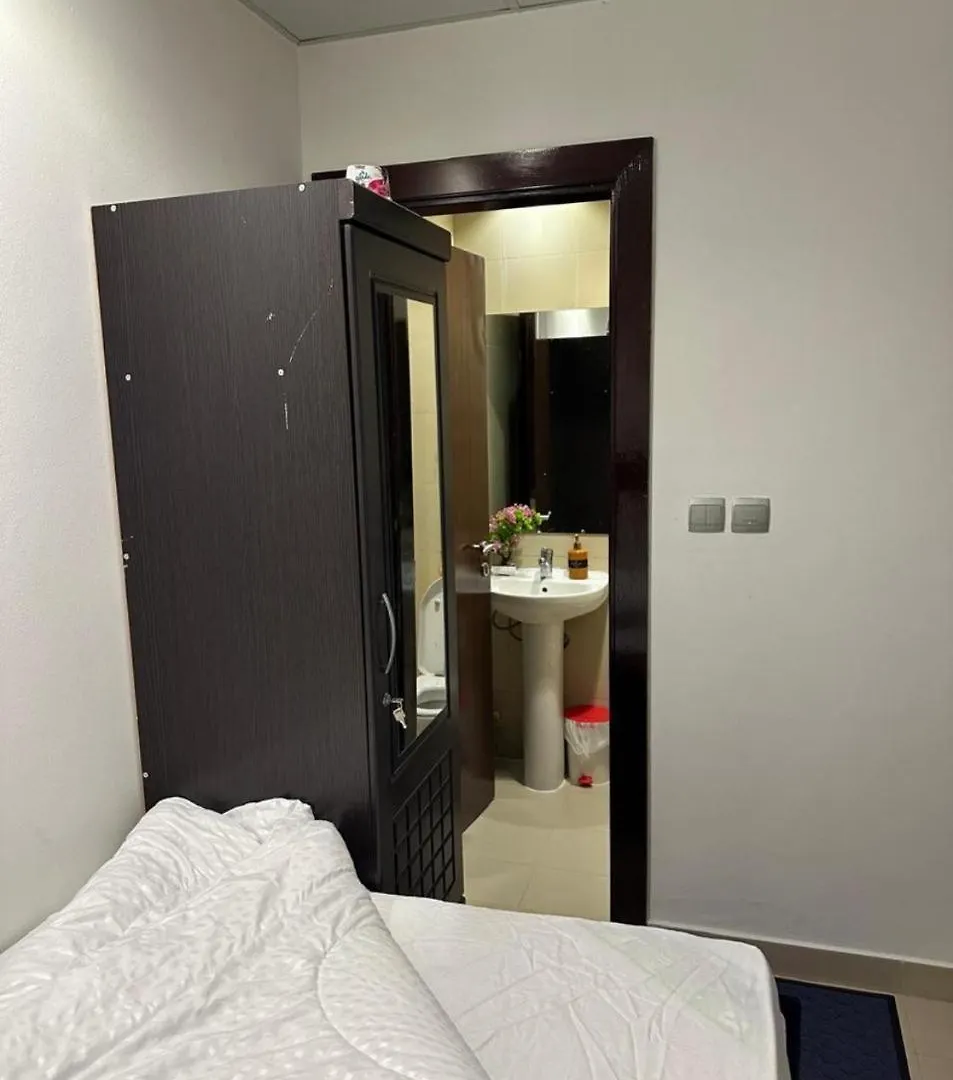Four Stars Hostel Dubai 0*,