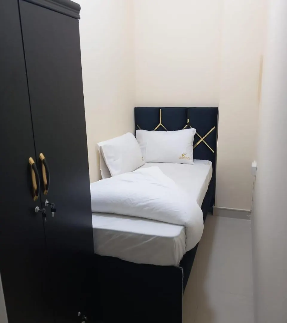 Four Stars Hostel Dubai